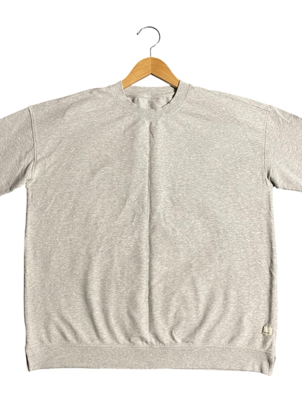 Women’s Vuori Laguna Oversized Crew Pullover Sweatshirt - Picture 2 of 7